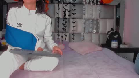 Cata online show from 10-24-25, 03:41