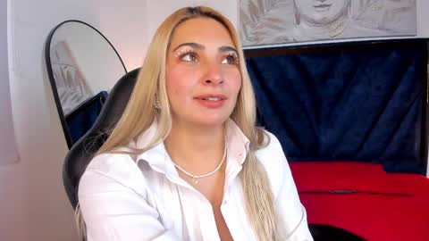 Snapshot of catalina_osorio chatting on 05-28-26, 11:51 catalina_osorio online show from 05-28-26, 11:51