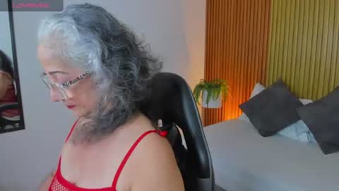 Snapshot of catalina_villan chatting on 06-24-26, 07:02 C A T A L I N A online show from 06-24-26, 07:02