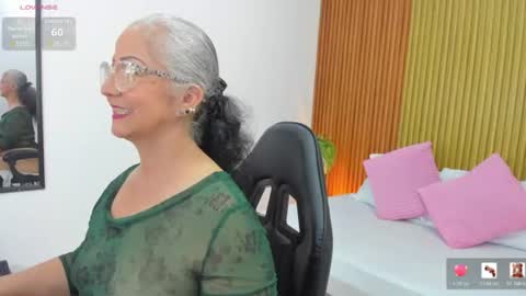 Snapshot of catalina_villan chatting on 07-23-26, 07:12 C A T A L I N A online show from 07-23-26, 07:12