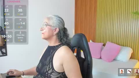 Snapshot of catalina_villan chatting on 07-27-26, 06:37 C A T A L I N A online show from 07-27-26, 06:37