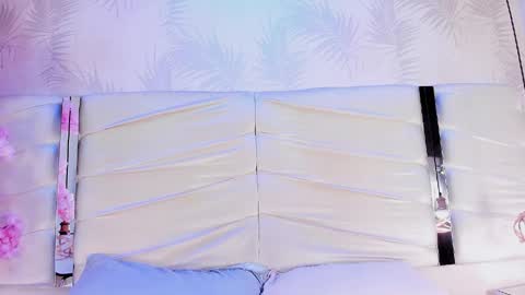 catarinamayer1 online show from 04-25-26, 09:45