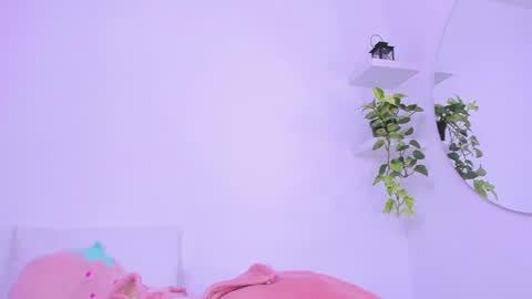 Snapshot of catbaby888_ chatting on 03-12-25, 04:30 online show from 03-12-25, 04:30