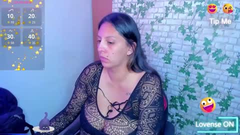  Mia   online show from 12-18-25, 04:40