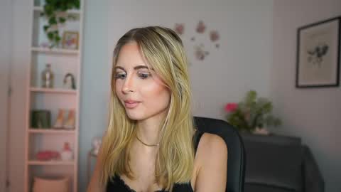 catecrago  online show from 02-27-25, 02:10