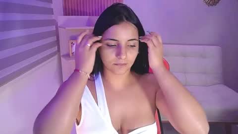 Snapshot of cathaleyasex chatting on 05-27-26, 02:30 CathaleyaSex online show from 05-27-26, 02:30