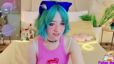 KettieHi My name is Katie I love drawing and I can play the guitar. And  love dancing online show from 05-10-26, 05:12