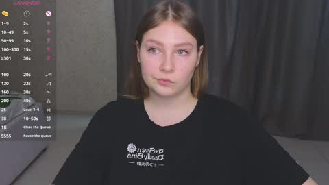 Snapshot of catherine_river chatting on 02-17-25, 11:02 Catherine online show from 02-17-25, 11:02