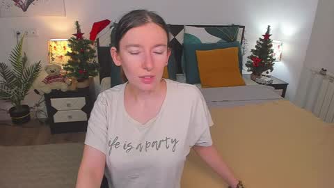 Catrin online show from 01-06-25, 05:41