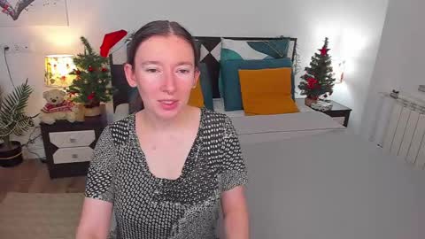 Catrin online show from 01-18-25, 04:04