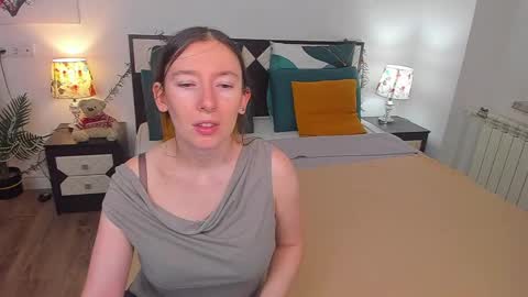 Catrin online show from 02-11-25, 02:14