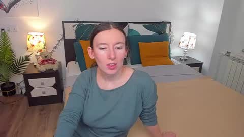 Catrin online show from 02-25-25, 05:41