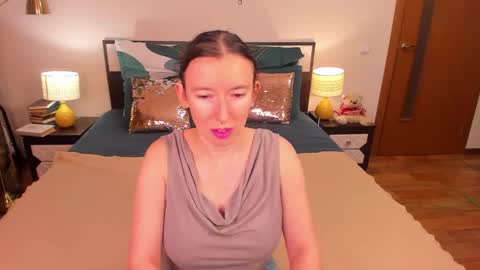 Catrin online show from 02-08-26, 03:43