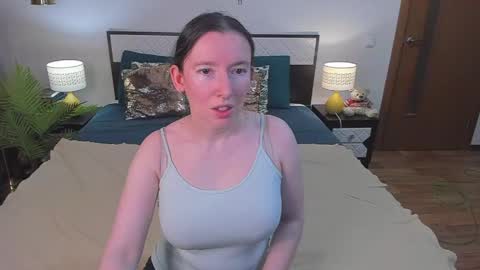 Catrin online show from 06-10-26, 04:12