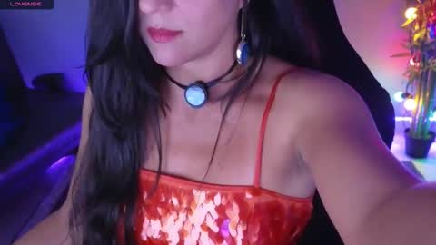 Snapshot of catherinstone chatting on 09-13-25, 09:53 catherinstone online show from 09-13-25, 09:53