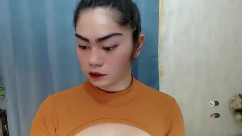 Snapshot of cathy_ho chatting on 01-13-25, 11:41 cathy_ho online show from 01-13-25, 11:41