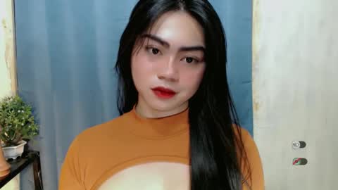 Snapshot of cathy_ho chatting on 01-13-25, 02:42 cathy_ho online show from 01-13-25, 02:42