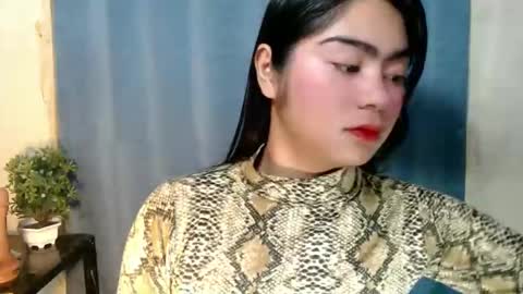 Snapshot of cathy_ho chatting on 01-15-25, 11:53 cathy_ho online show from 01-15-25, 11:53