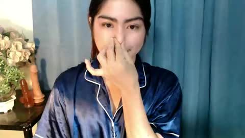 Snapshot of cathy_ho chatting on 01-19-25, 06:21 cathy_ho online show from 01-19-25, 06:21