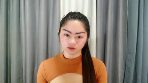 Snapshot of cathy_ho chatting on 02-14-25, 11:42 cathy_ho online show from 02-14-25, 11:42