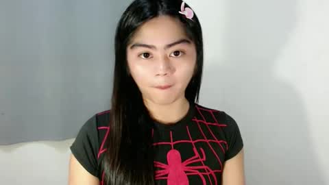 Snapshot of cathy_ho chatting on 11-05-25, 02:17 cathy_ho online show from 11-05-25, 02:17