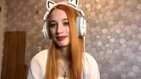 Snapshot of cathyhollands chatting on 11-03-25, 07:20 Amelia online show from 11-03-25, 07:20