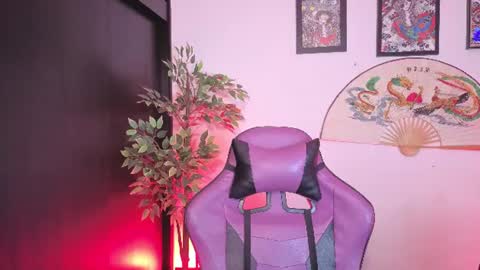 Cati help me reach my goal of 100 thumbs up again 3 online show from 06-19-26, 10:30