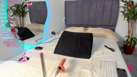 Valeria online show from 09-25-25, 08:01