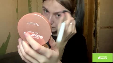 Lola online show from 11-16-25, 09:09