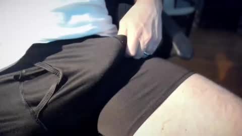 catmandoo21001 online show from 04-30-26, 03:13