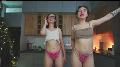 catolinanight online show from 12-19-25, 07:15