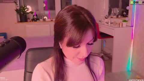 Snapshot of catromance chatting on 11-08-25, 07:23 Katerina online show from 11-08-25, 07:23