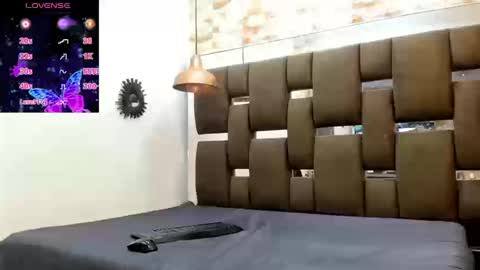 cattaleyaqueen_ online show from 09-15-25, 03:23