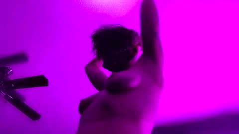 cay_date online show from 10-27-25, 04:05