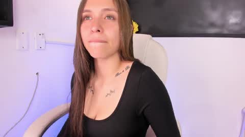 cayetana online show from 04-25-26, 07:44