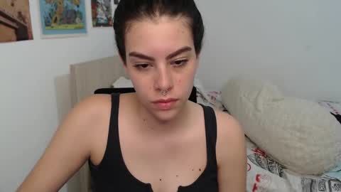 Snapshot of cazadora80s chatting on 01-29-25, 06:01 cazadora80s online show from 01-29-25, 06:01