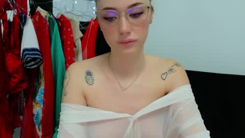 Ivanna online show from 04-04-26, 04:22