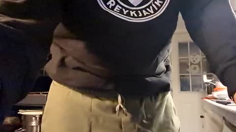 Snapshot of cbgbabc chatting on 02-25-26, 10:47 cbgbabc online show from 02-25-26, 10:47