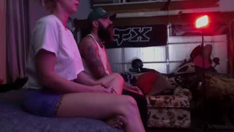 WHAT CAN YOU GET US TO DO online show from 09-29-25, 04:17