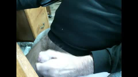 Snapshot of cczt154 chatting on 03-04-25, 05:03 CCzt154 online show from 03-04-25, 05:03