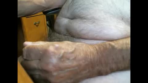 Snapshot of cczt154 chatting on 09-22-25, 02:52 CCzt154 online show from 09-22-25, 02:52