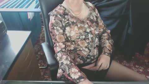 Snapshot of cdheels62 chatting on 05-16-26, 08:33 jessica online show from 05-16-26, 08:33