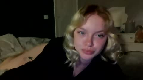 ceecees online show from 09-11-25, 09:48