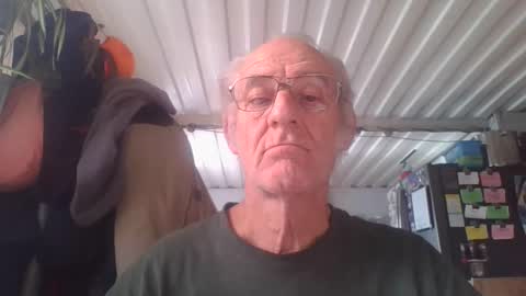 Snapshot of cef539 chatting on 11-10-25, 06:51 Chuck online show from 11-10-25, 06:51