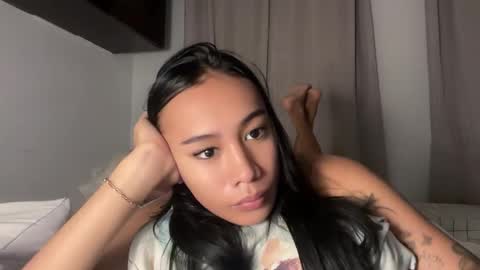 Snapshot of celest_petite chatting on 02-08-26, 10:40 Celestiana online show from 02-08-26, 10:40