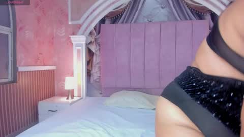 Snapshot of celeste_bigboobs___ chatting on 10-02-25, 03:35 Celeste online show from 10-02-25, 03:35