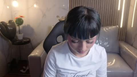 Snapshot of celeste_fioree chatting on 05-25-26, 08:04 celeste_fioree online show from 05-25-26, 08:04