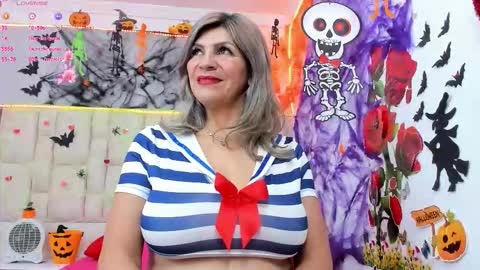 Snapshot of celeste_lincon chatting on 10-23-25, 12:43 Celeste Lincon online show from 10-23-25, 12:43