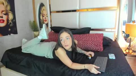 celeste_starsss online show from 07-18-26, 09:07