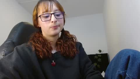 Snapshot of celesteayase chatting on 01-29-25, 10:22 celesteayase online show from 01-29-25, 10:22